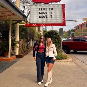 Meet your Posher, Sarah